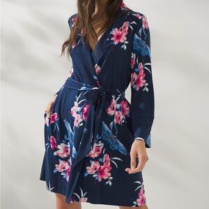 Pinkblush knee length blue floral print Maternity robe women's size Medium